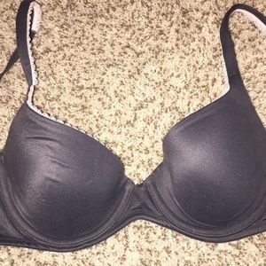 Victoria’s Secret bra